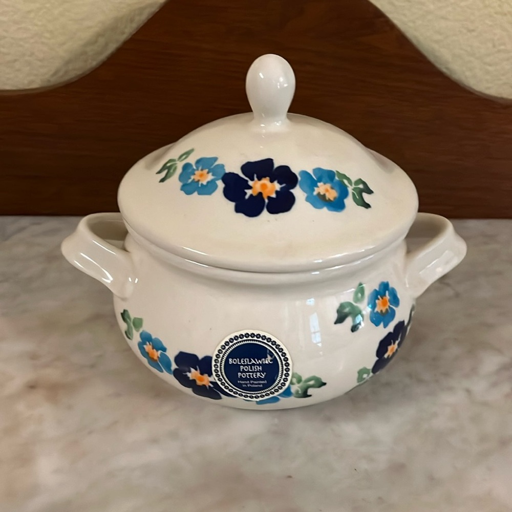Boleslawiec-Small Soup Tureen With Flowers-Made In Poland 🇵🇱